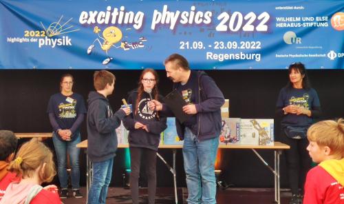 Siegerehrung "Exciting Physics"