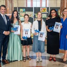Ehrung der bayerischen Bundessiegerinnen und Bundessieger des Europäischen Wettbewerbs 2026 im Kuppelsaal der bayerischen Staatskanzlei in München